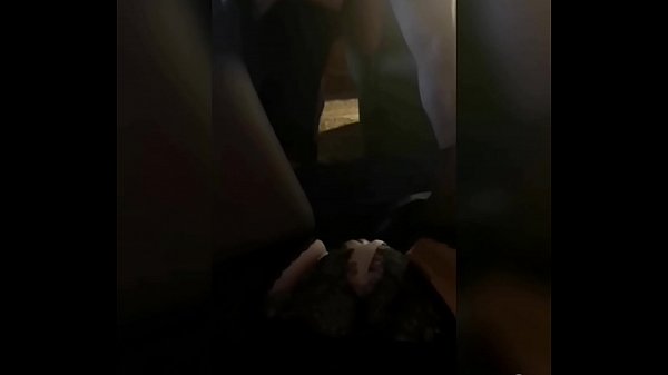 Heta MJM. Mannen knullar flickvännen framför sin fru. Hustruns fitta blir våt, hennes smutsiga fantasier är helt otroliga.